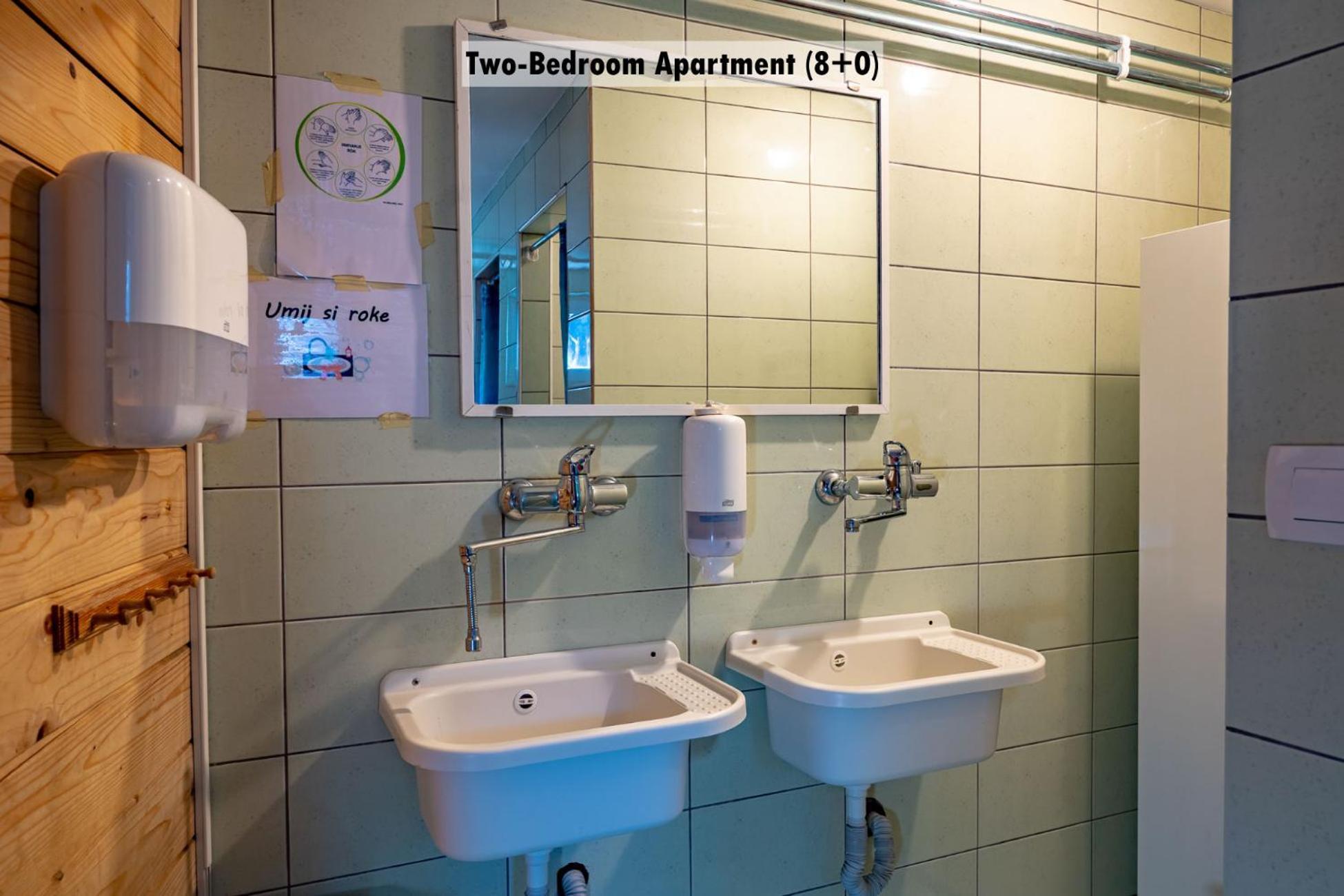 Apartments Farm House Uric Jesenice Bagian luar foto